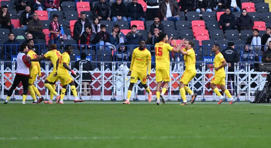 Trendyol Süper Lig'de Şok! Göztepe Deplasmanda Gaziantep FK'yı Yendi, Penaltı Kaçtı!