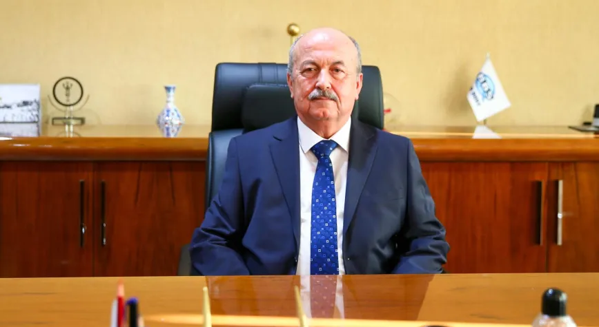 Uşak Üniversitesi'nde Yeni Dönem Başladı: Prof. Dr. Ahmet Demir Görevi Devraldı!